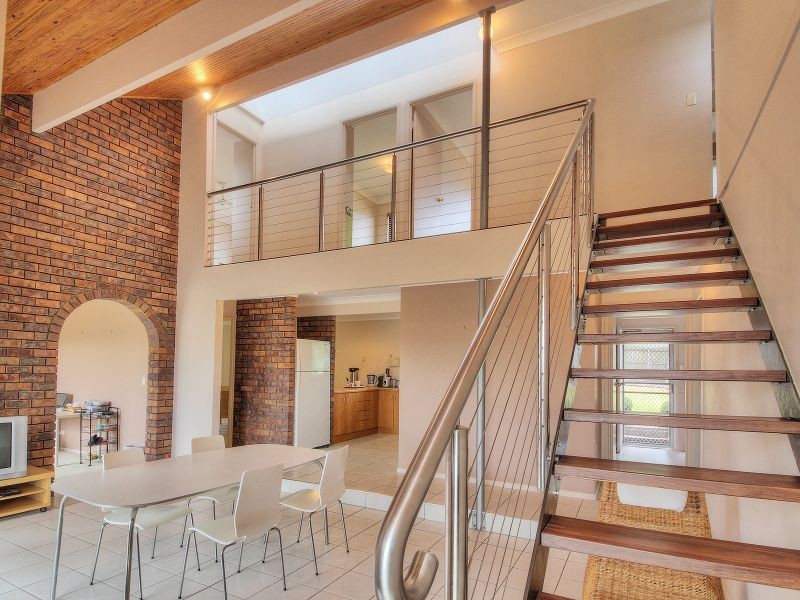 33 Dryade Street, Regents Park QLD 4118