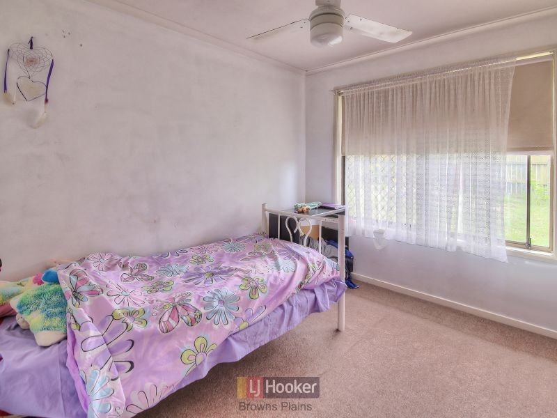 38 Limerick Drive, Crestmead QLD 4132