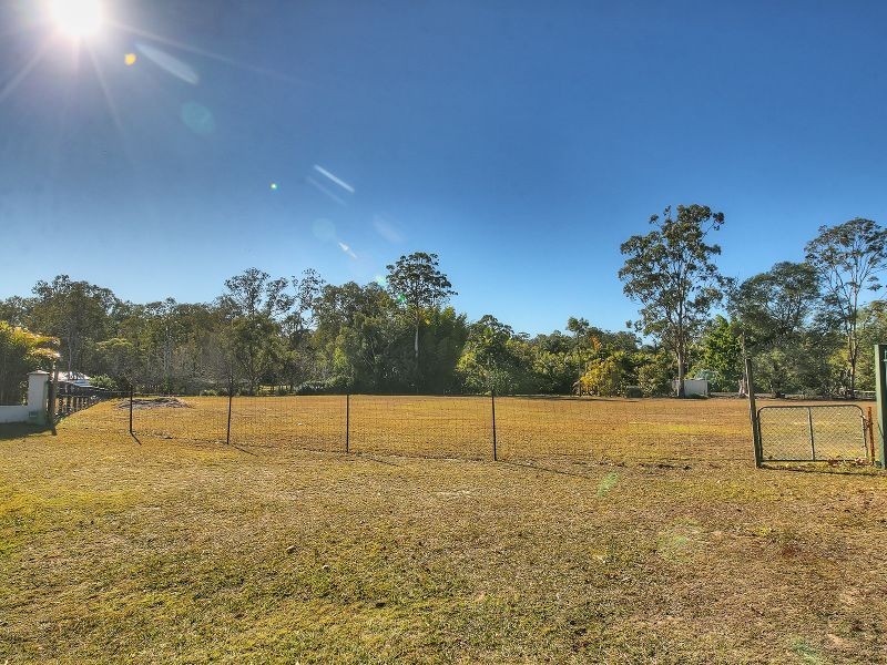 24 Mangiri Street, Greenbank QLD 4124