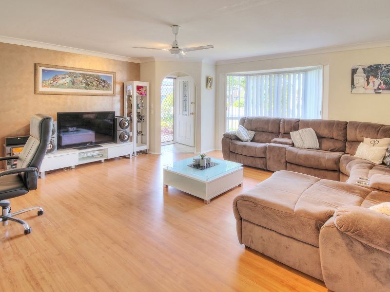 104 Flinders Crescent, Boronia Heights QLD 4124