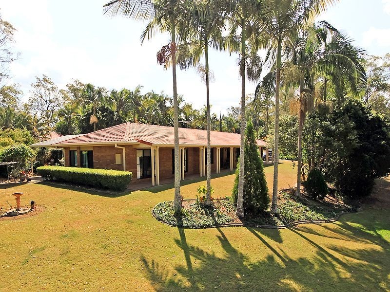 67 Executive Drive, Park Ridge QLD 4125