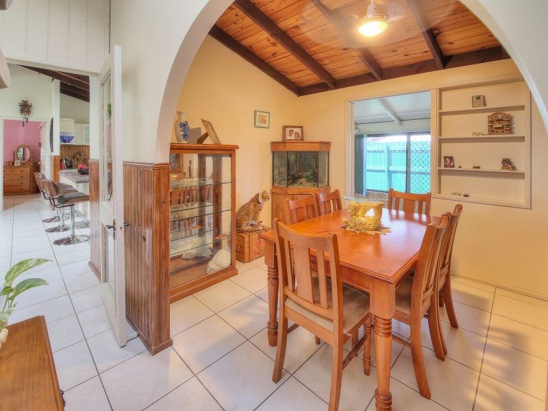 5 Bank Street, Browns Plains QLD 4118