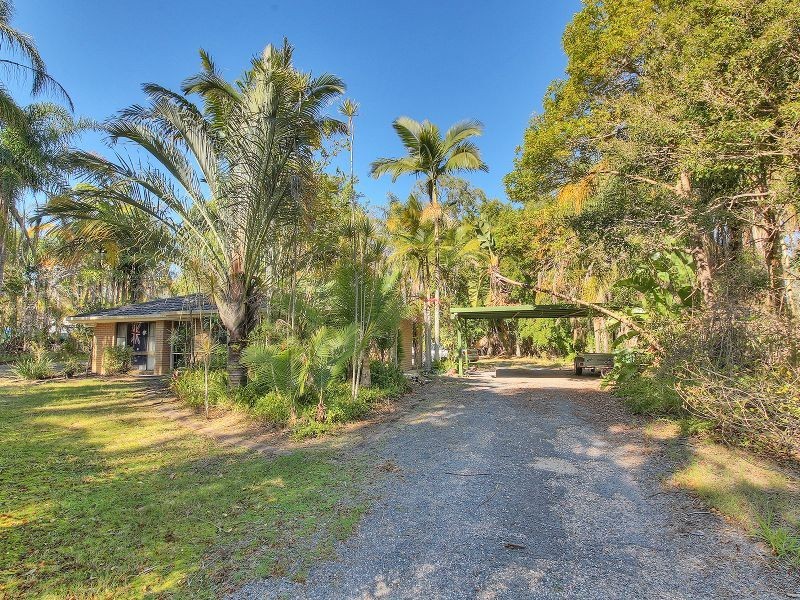 454 Middle Road, Greenbank QLD 4124