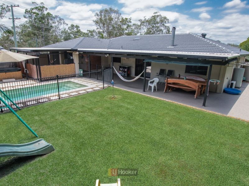 3 Ponderosa Street, Hillcrest QLD 4118