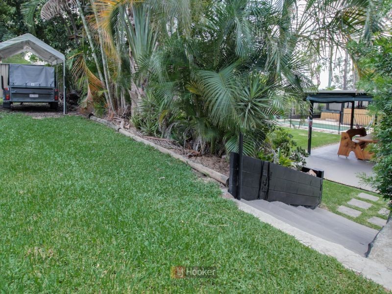 3 Ponderosa Street, Hillcrest QLD 4118