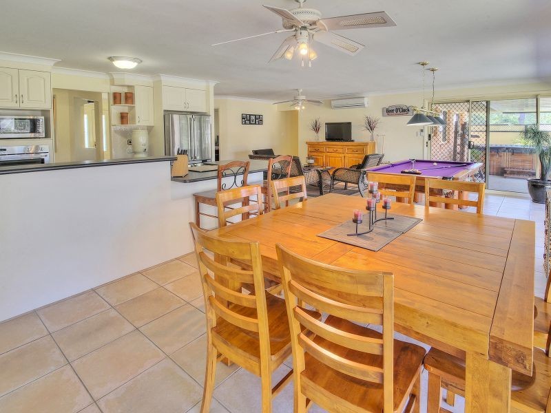 5 Spearlily Close, New Beith QLD 4124