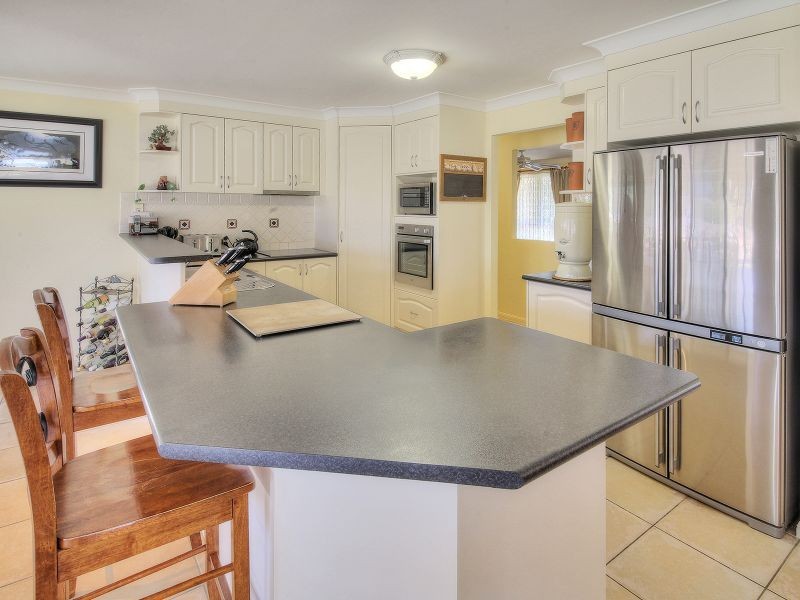 5 Spearlily Close, New Beith QLD 4124