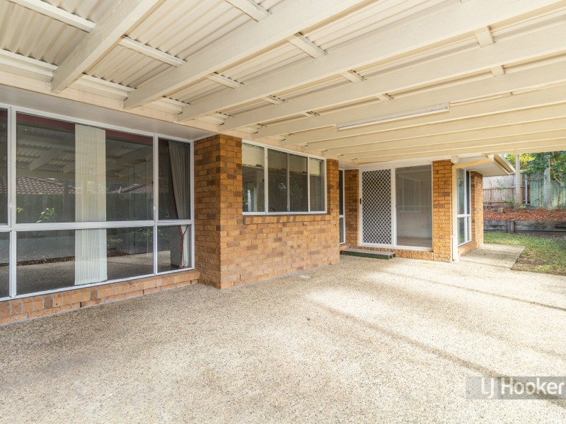 3 Jackson Court, Regents Park QLD 4118