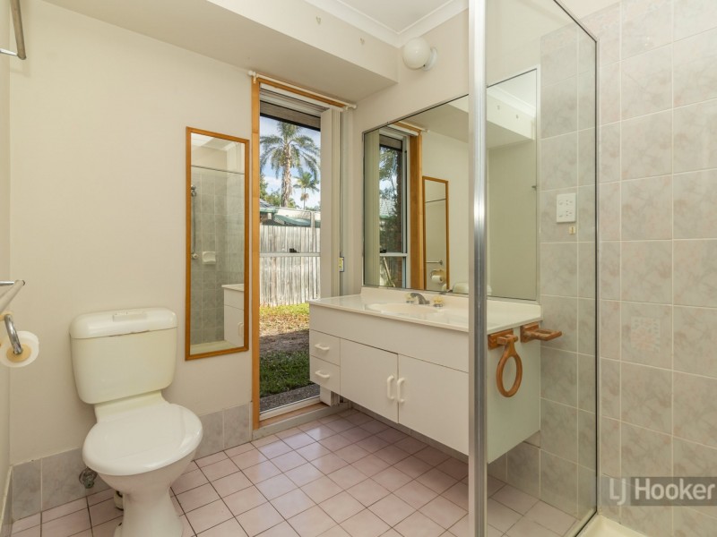 3 Jackson Court, Regents Park QLD 4118