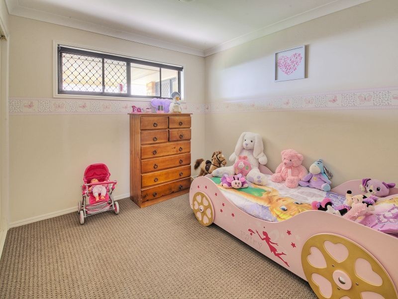 6 Wisdom Way, Crestmead QLD 4132