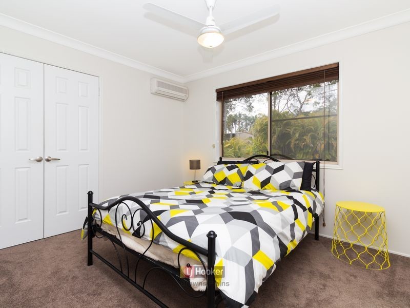 17 Barrine Court, Park Ridge South QLD 4125