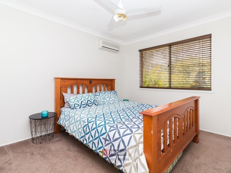 17 Barrine Court, Park Ridge South QLD 4125