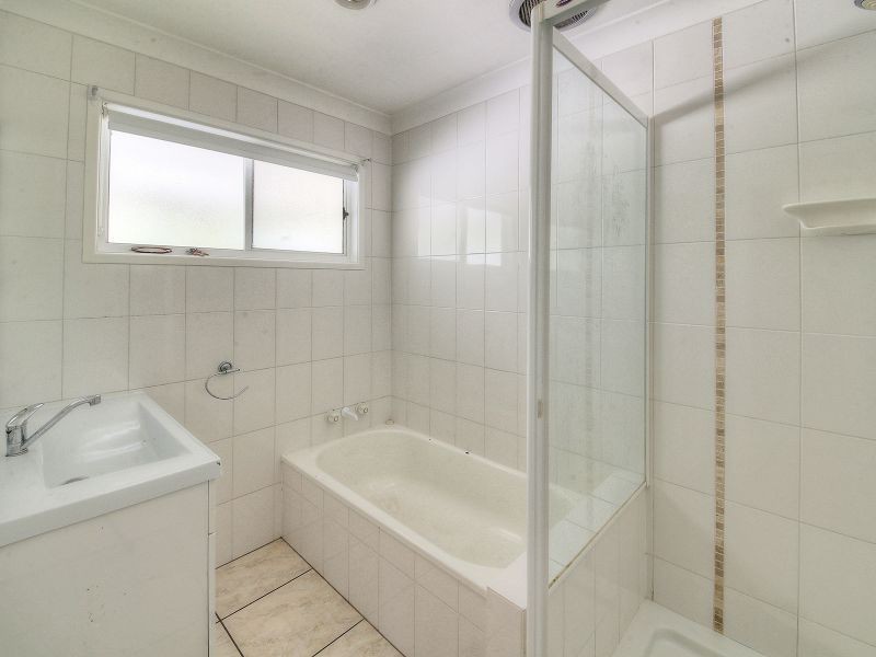 33 Flinders Crescent, Boronia Heights QLD 4124