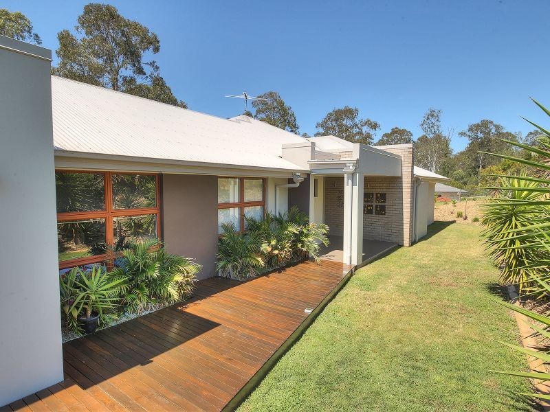 420 Spring Mountain Drive, Greenbank QLD 4124