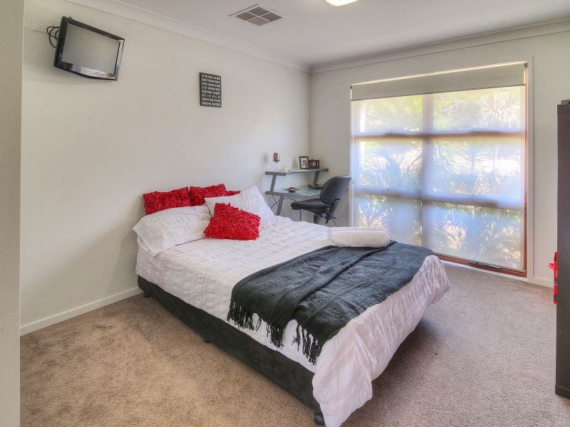 420 Spring Mountain Drive, Greenbank QLD 4124