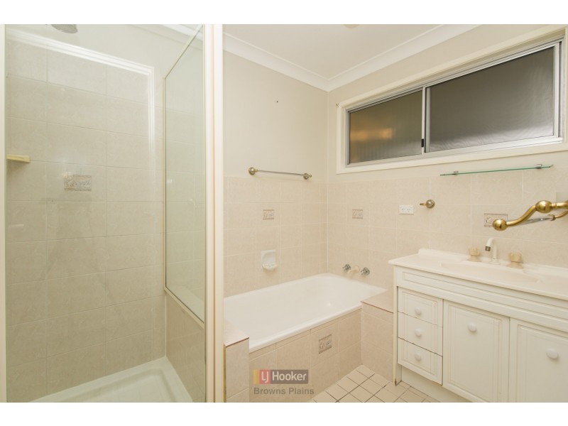 4 Abbeyfeale Street, Crestmead QLD 4132