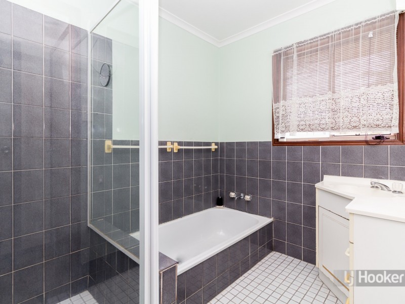 5 Penfold Street, Hillcrest QLD 4118