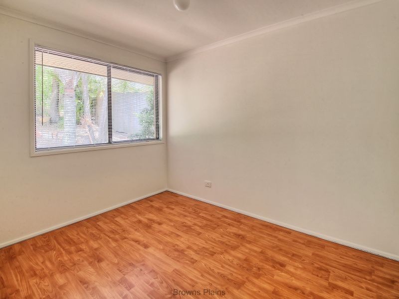 45 Parkroyal Crescent, Regents Park QLD 4118