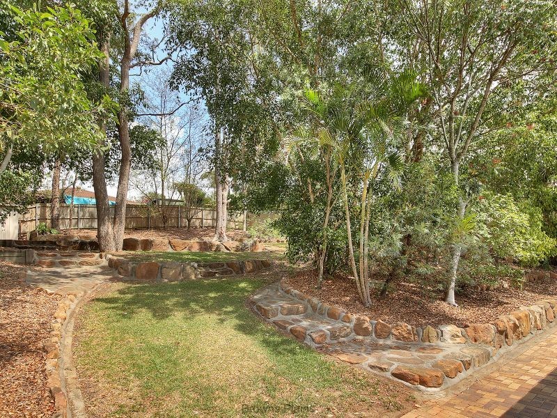 45 Parkroyal Crescent, Regents Park QLD 4118