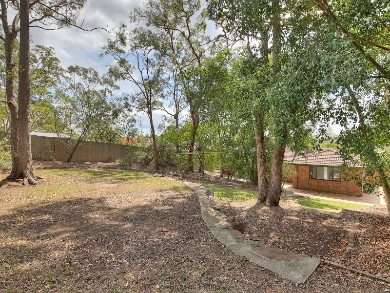45 Parkroyal Crescent, Regents Park QLD 4118