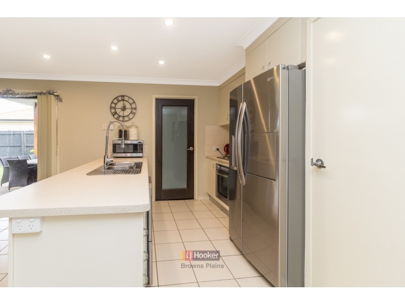 11 Webcke Avenue, Crestmead QLD 4132