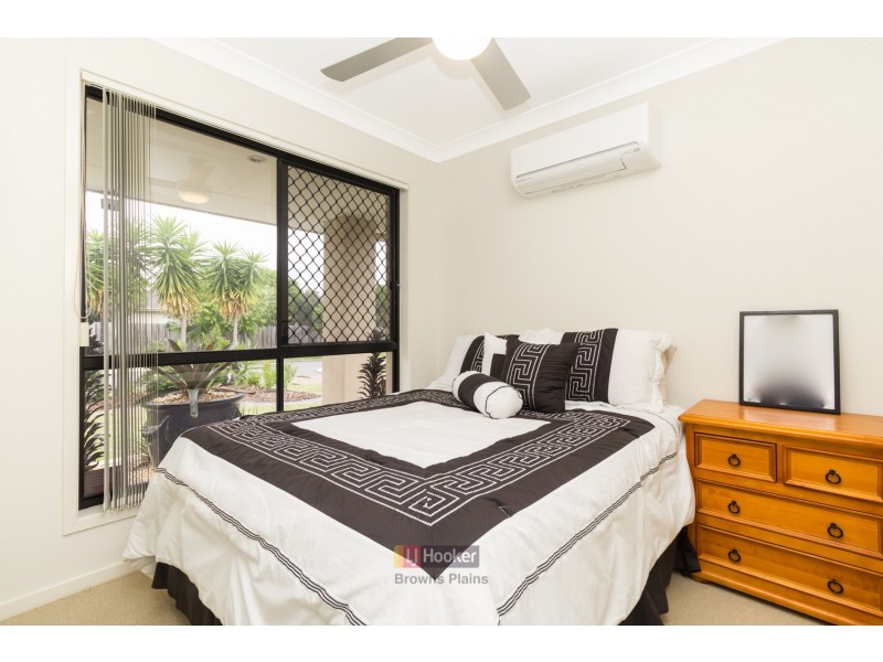 11 Webcke Avenue, Crestmead QLD 4132