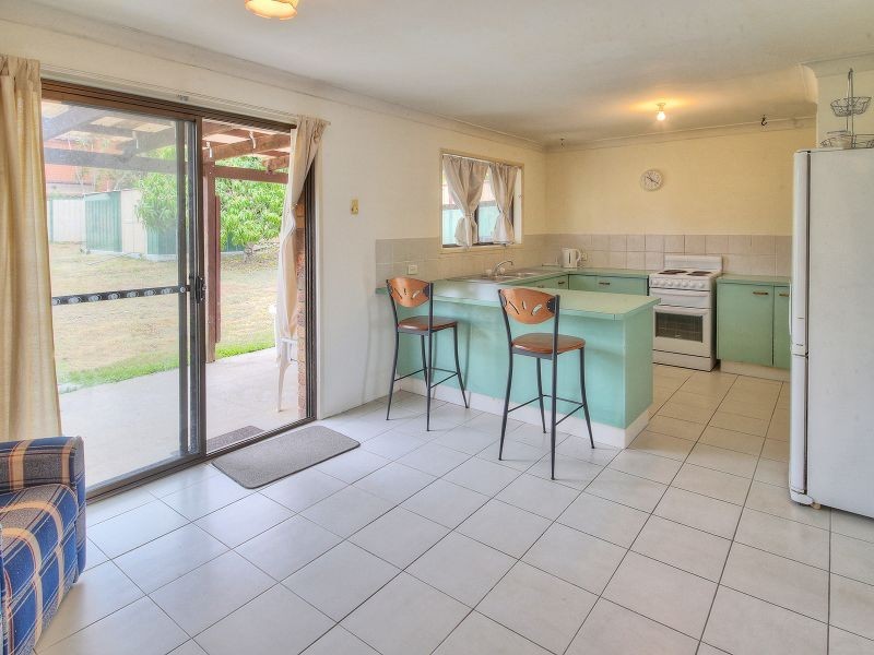 3 Renfrew Street, Hillcrest QLD 4118