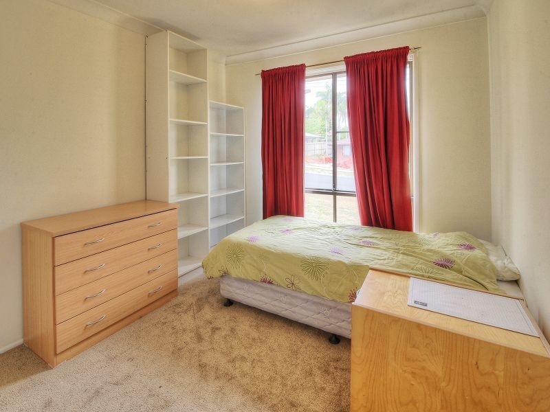 3 Renfrew Street, Hillcrest QLD 4118