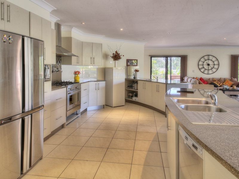 26 Victor Street, Boronia Heights QLD 4124