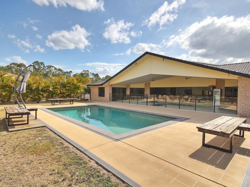 26 Victor Street, Boronia Heights QLD 4124