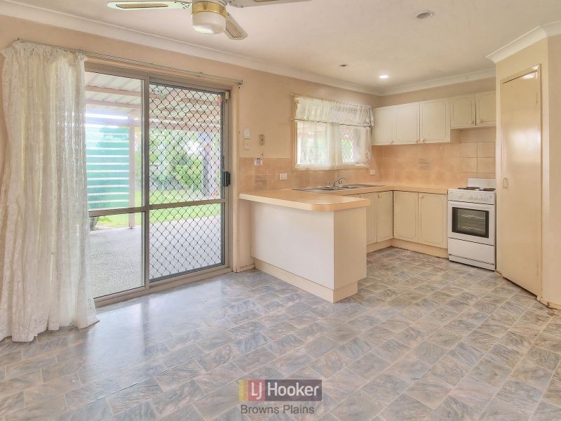 38 Mayfair Drive, Browns Plains QLD 4118