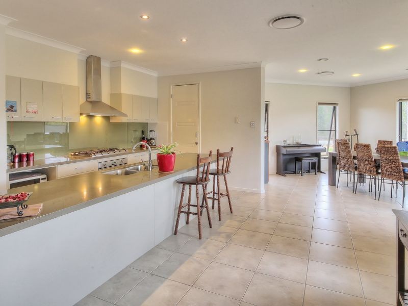 2-8 Boon Court, New Beith QLD 4124