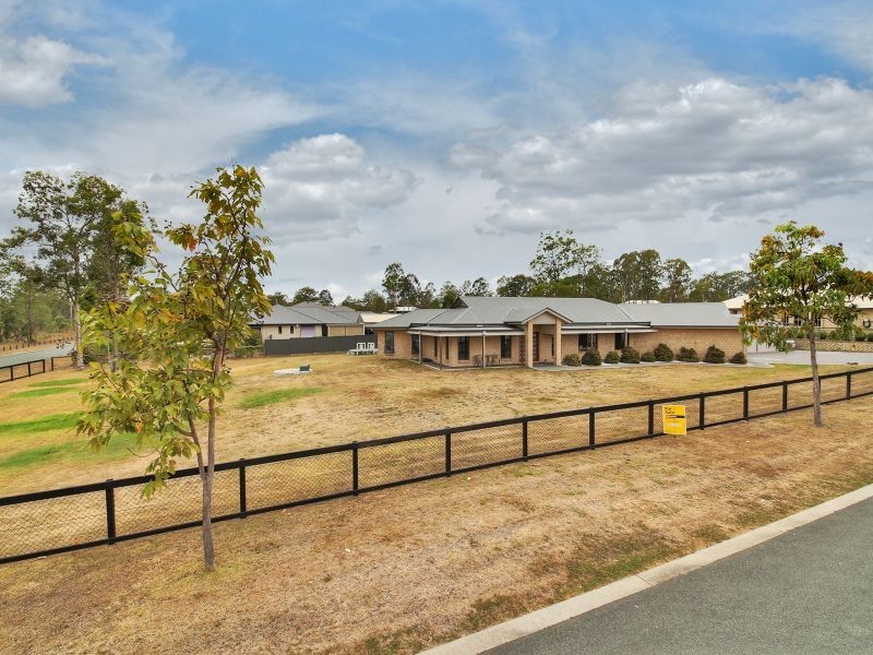 2-8 Boon Court, New Beith QLD 4124