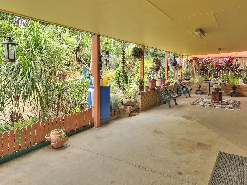 63 Estramina Road, Regents Park QLD 4118