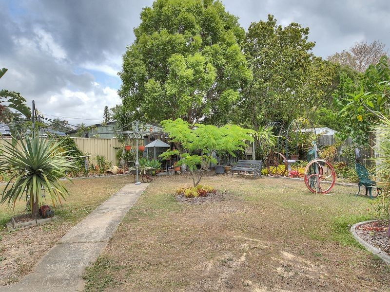 63 Estramina Road, Regents Park QLD 4118