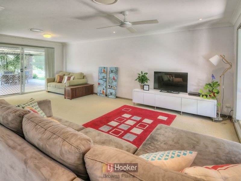 137 Granger Road, Park Ridge South QLD 4125