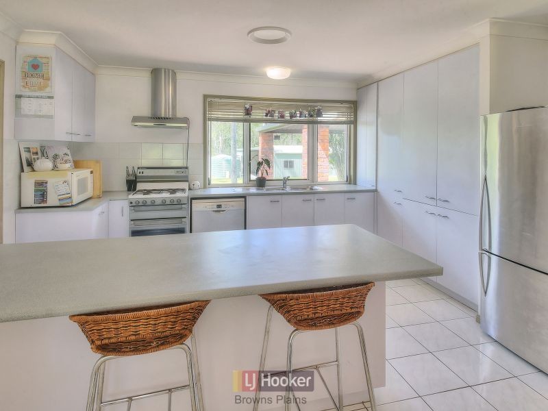 137 Granger Road, Park Ridge South QLD 4125