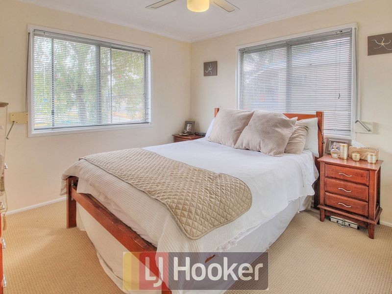 34 Waratah Drive, Crestmead QLD 4132