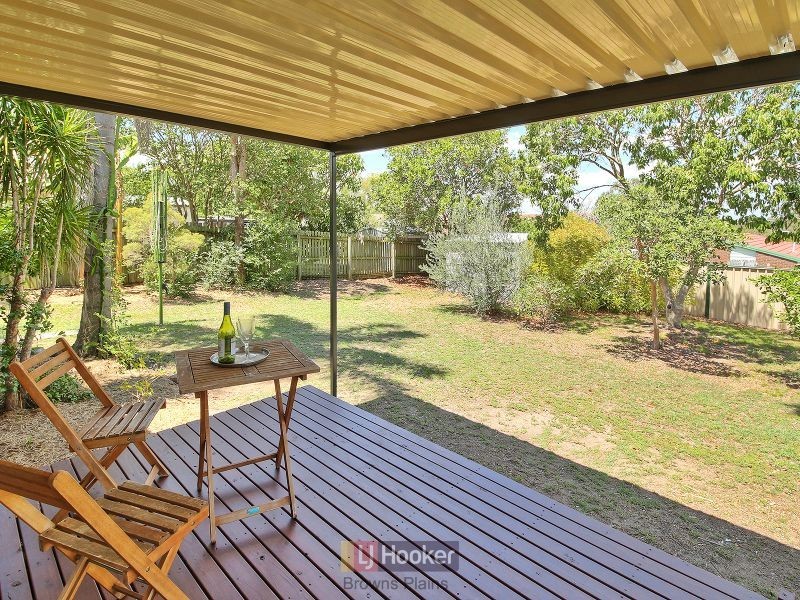 5 Topham Court, Hillcrest QLD 4118