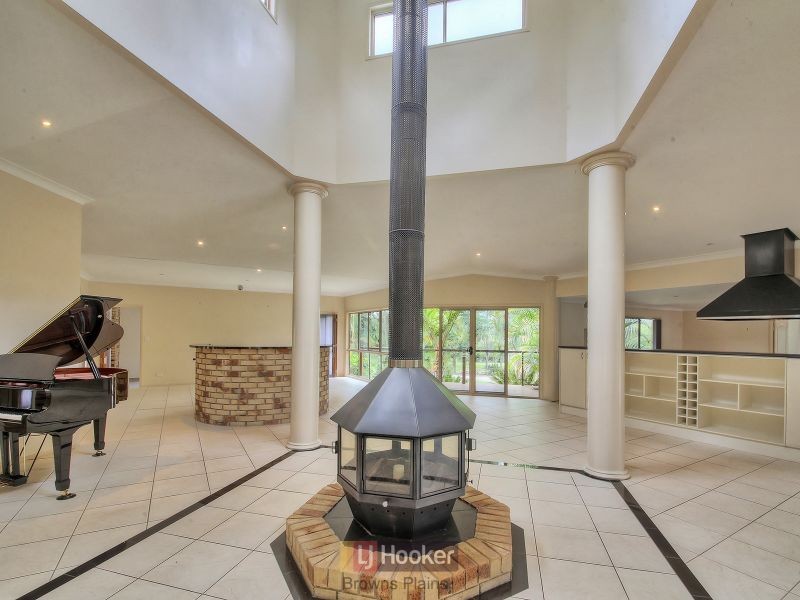 40 Holloway Road, Chambers Flat QLD 4133