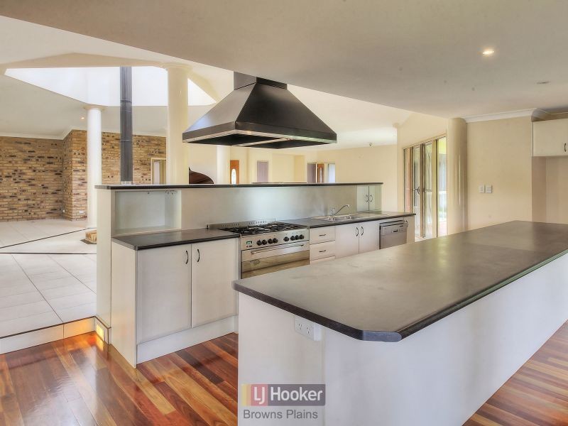 40 Holloway Road, Chambers Flat QLD 4133