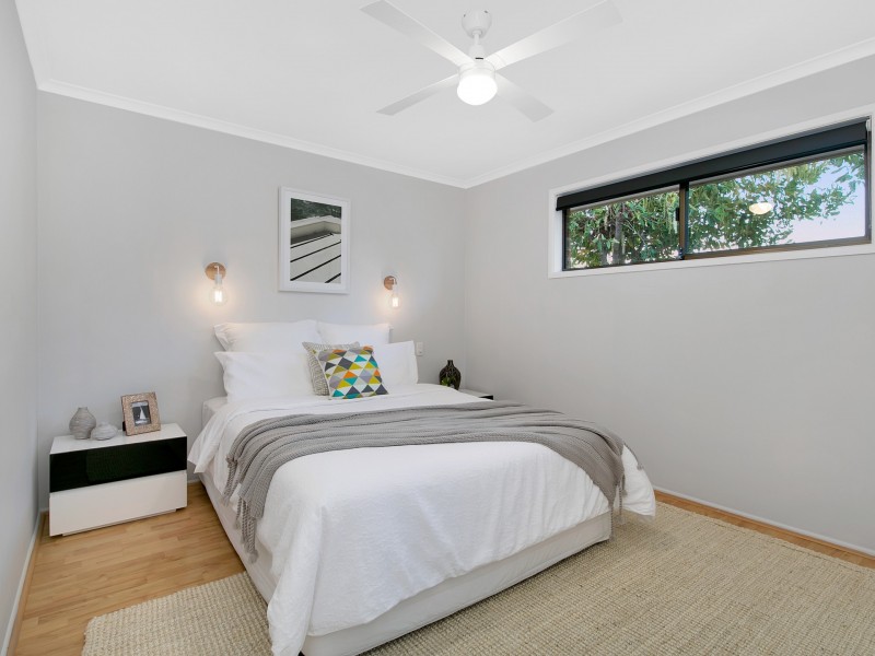8 Erin Drive, Browns Plains QLD 4118