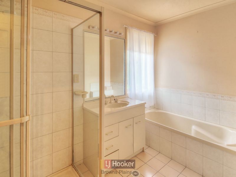 9 Nonda Place, Parkinson QLD 4115