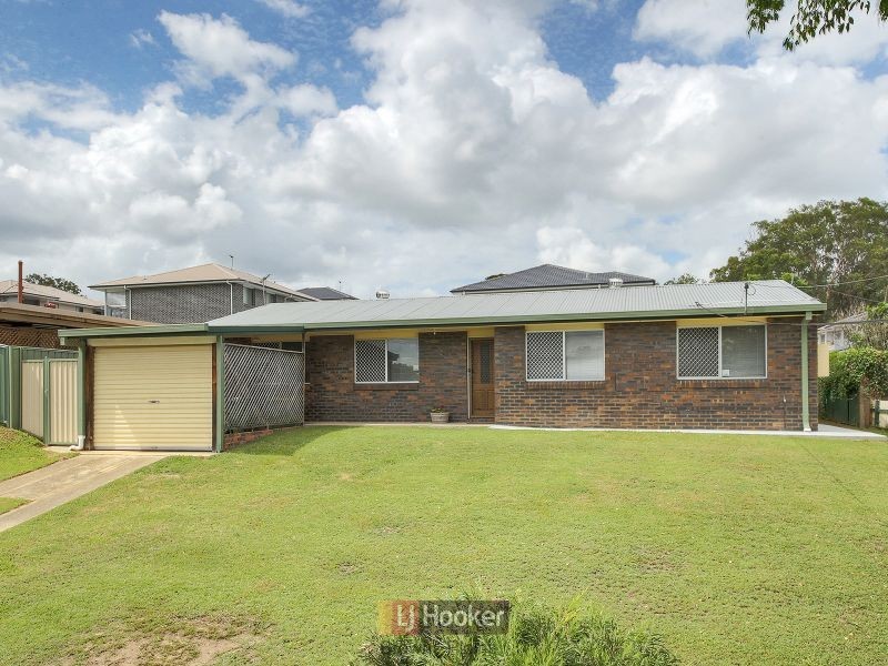 18 Dunblane Drive, Boronia Heights QLD 4124