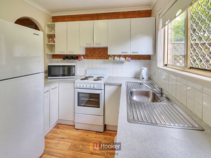 31/3 Costata Street, Hillcrest QLD 4118