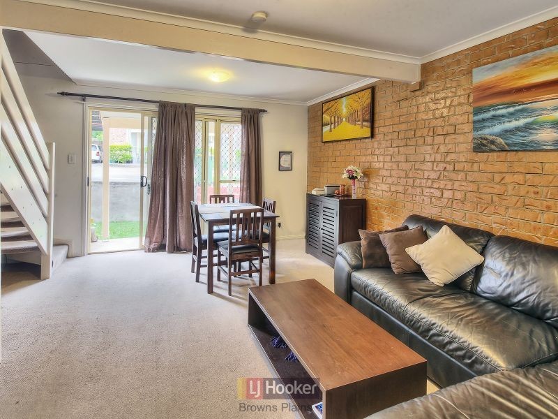 31/3 Costata Street, Hillcrest QLD 4118