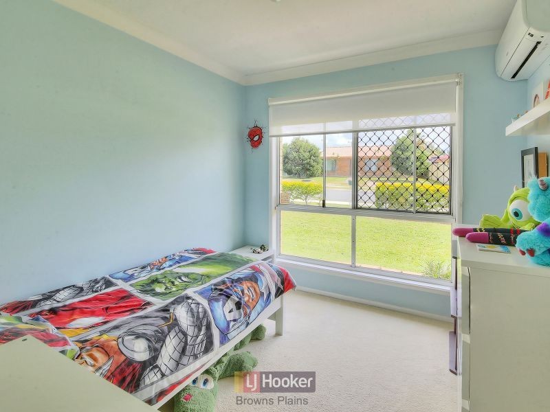 6 Cavillon Street, Crestmead QLD 4132