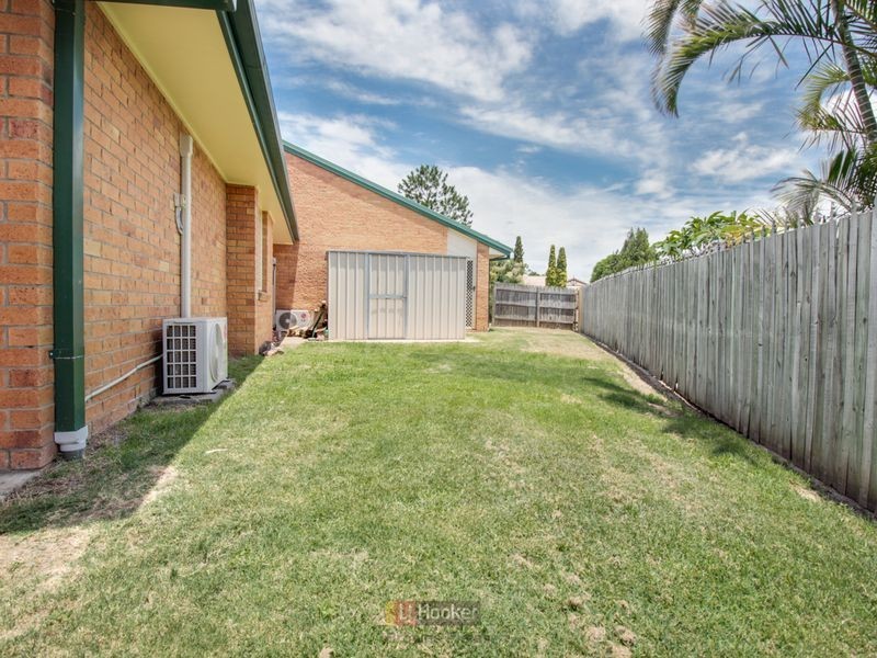 4 Gumview Close, Regents Park QLD 4118
