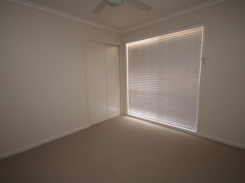 12 Jackson Court, Regents Park QLD 4118