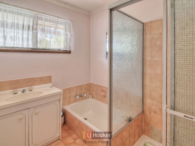 5 Hendon Court, Boronia Heights QLD 4124
